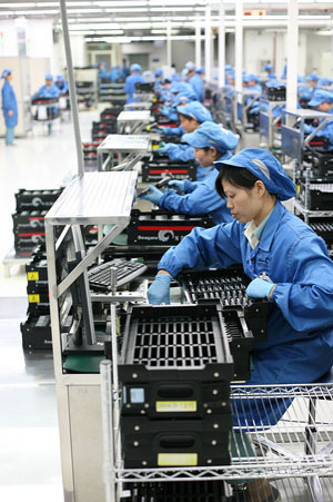 Chinese hi-tech factory workers