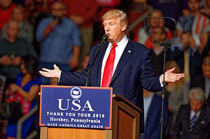 Donald Trump campaigning