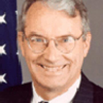 Thomas Fingar headshot