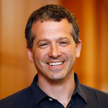 Richard Schragger headshot