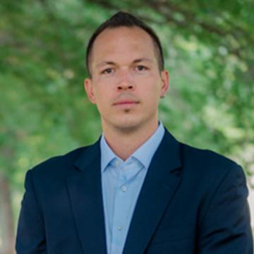 Andrew Davenport headshot